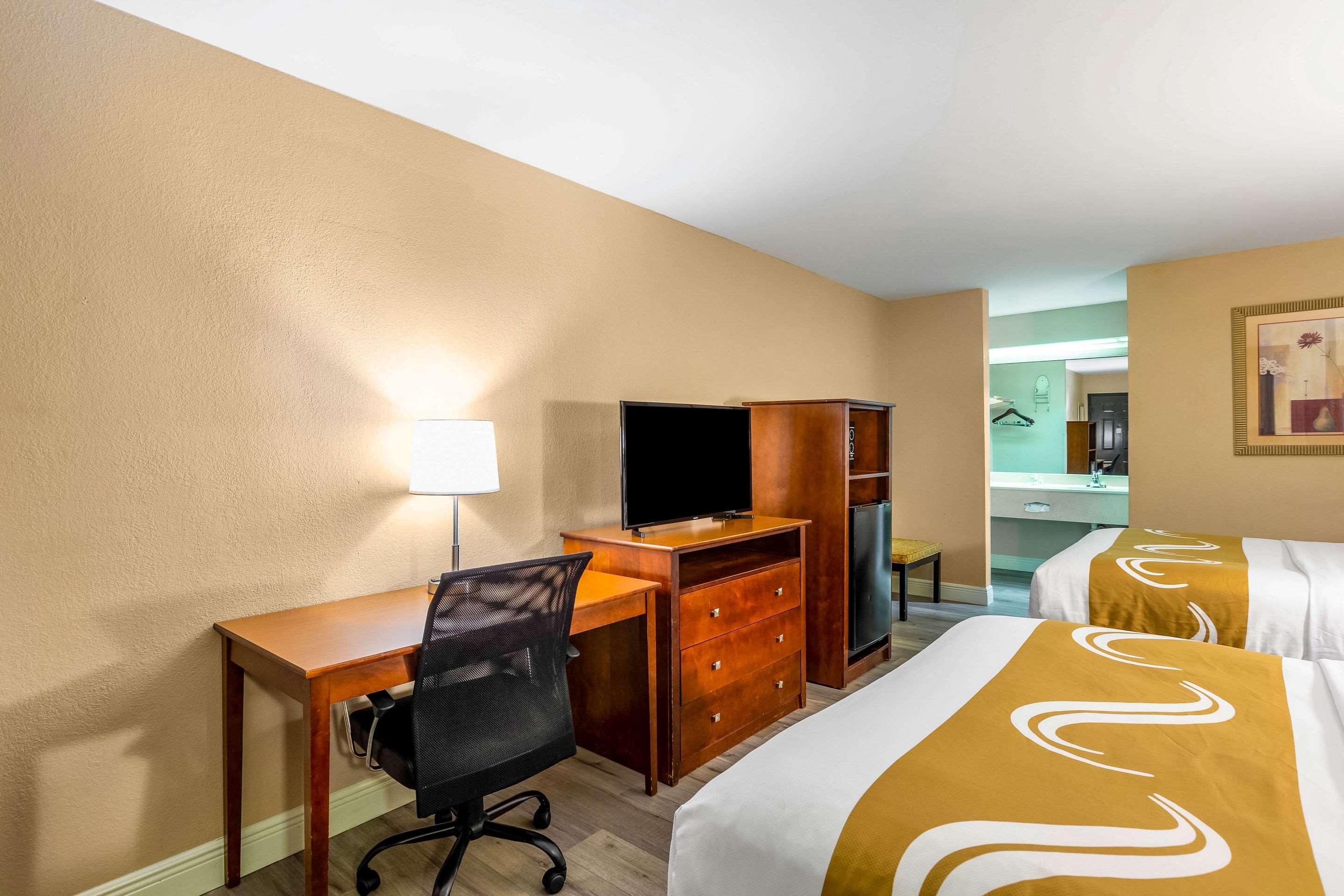 Quality Inn Quincy - Tallahassee West Bagian luar foto