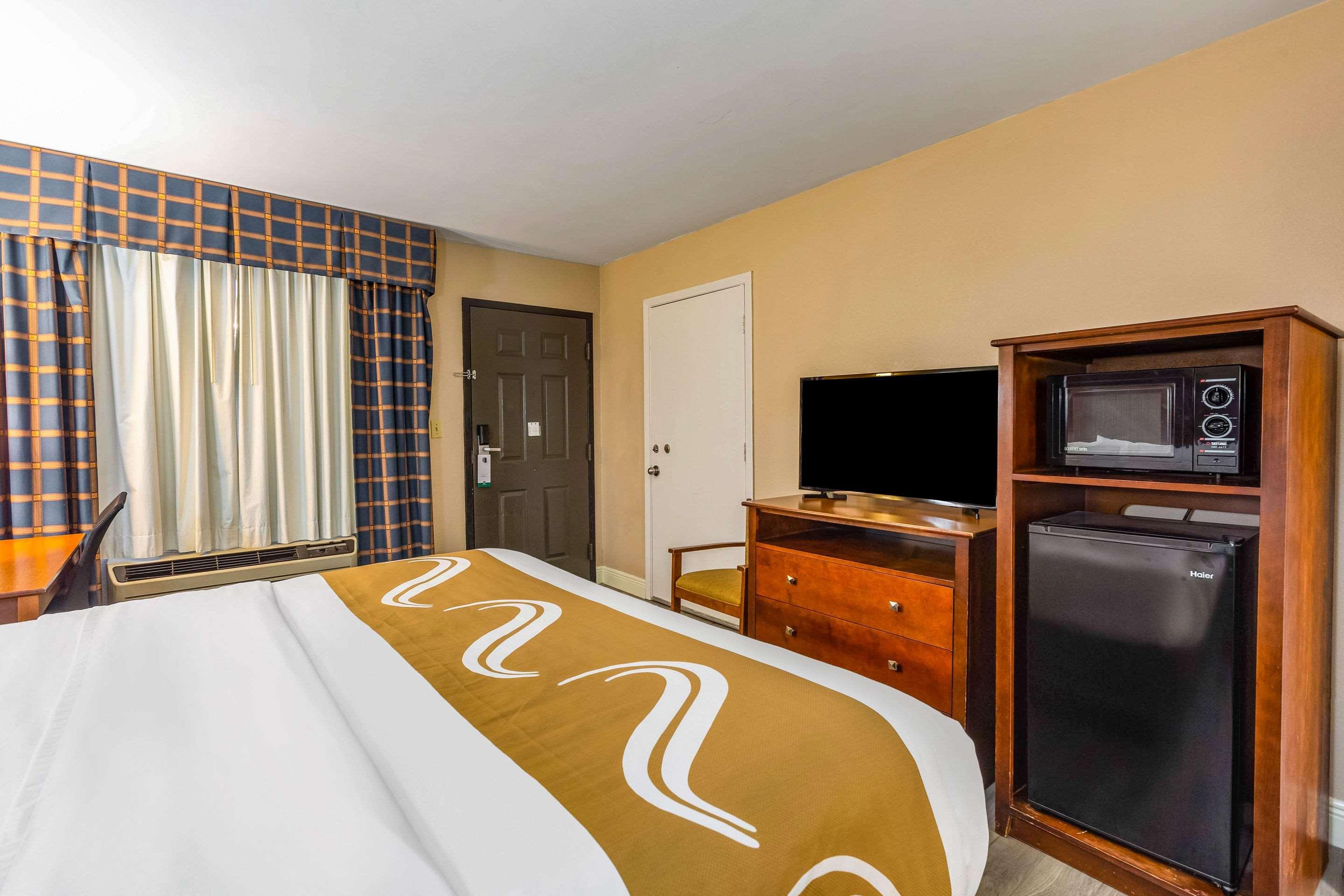 Quality Inn Quincy - Tallahassee West Bagian luar foto