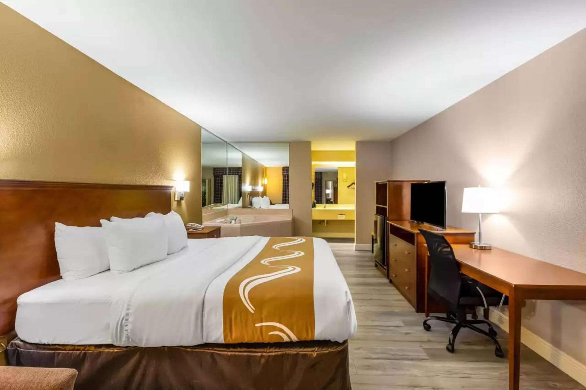 Quality Inn Quincy - Tallahassee West Bagian luar foto