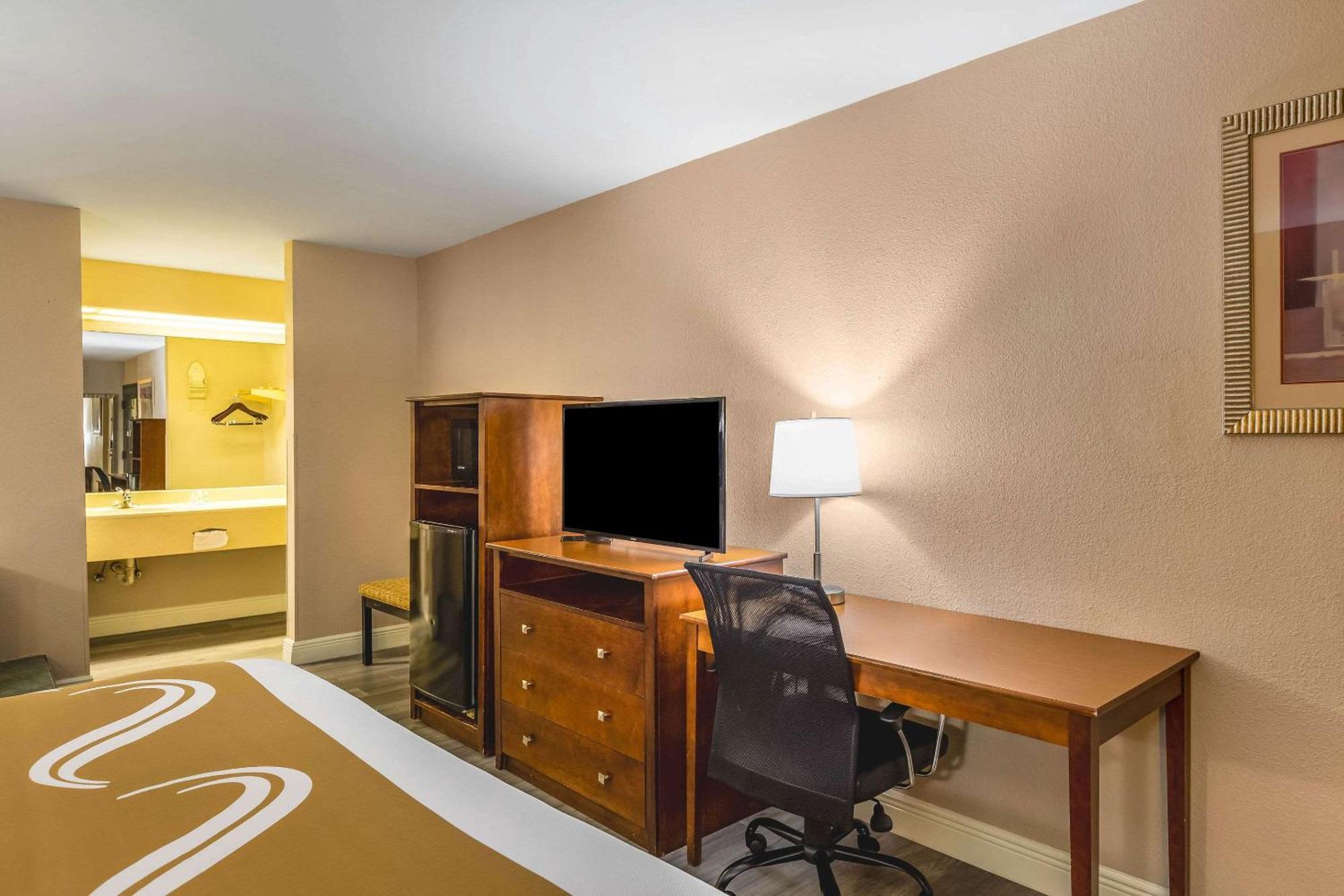 Quality Inn Quincy - Tallahassee West Bagian luar foto